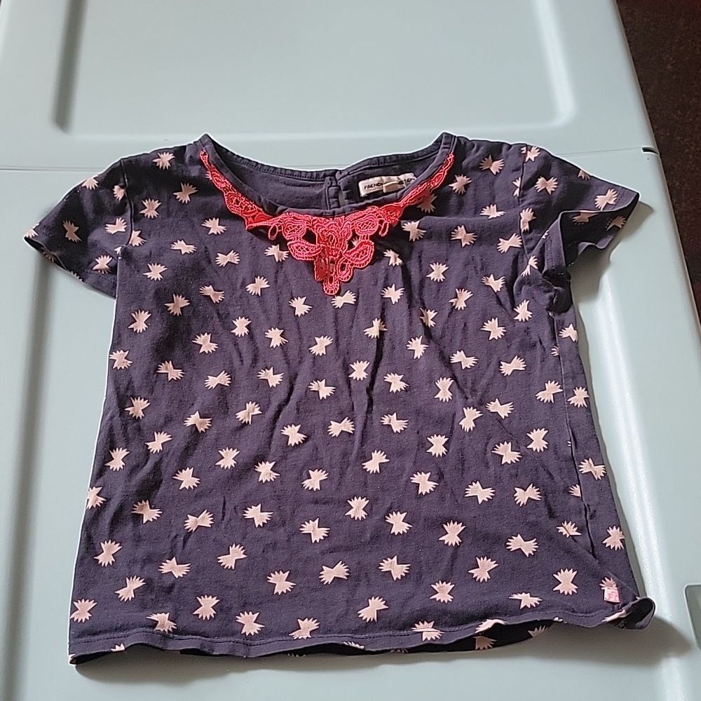 French Connection tshirt size 5